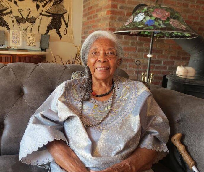 Lydia Clemmons