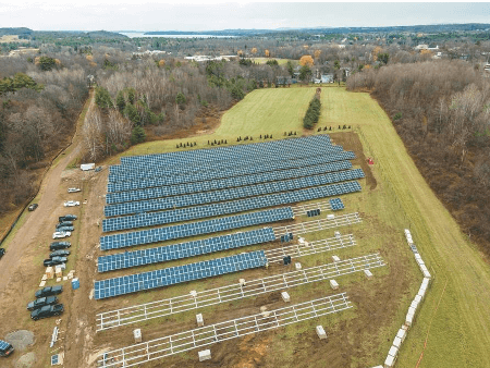 Shelburne Museum’s new 500kW solar array during construction. Photography by Andy Duback. 