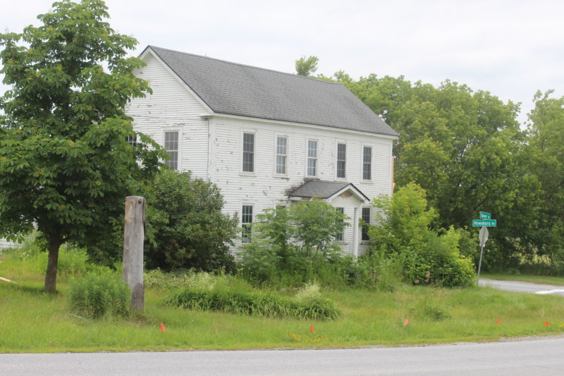 Photo by Scooter MacMillan It doesn’t appear the house built in 1810 as a tavern actually was a tavern for many of its more than 210 years.