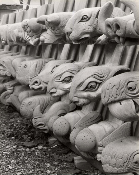 Photo by Jay Carpenter.

Jay Carpenter sculpted hundreds of gargoyles during his almost 50 years as a sculptor for the Washington National Cathedral.