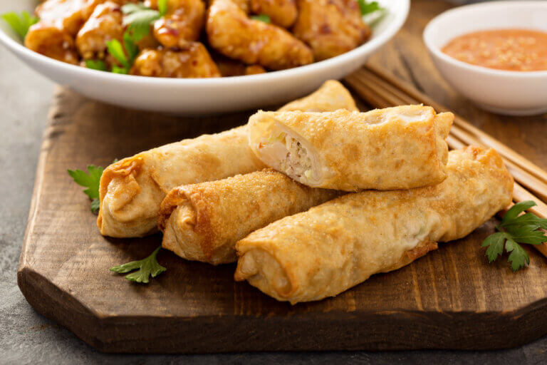 Egg rolls have no eggs — nor bananas at Monday Munch